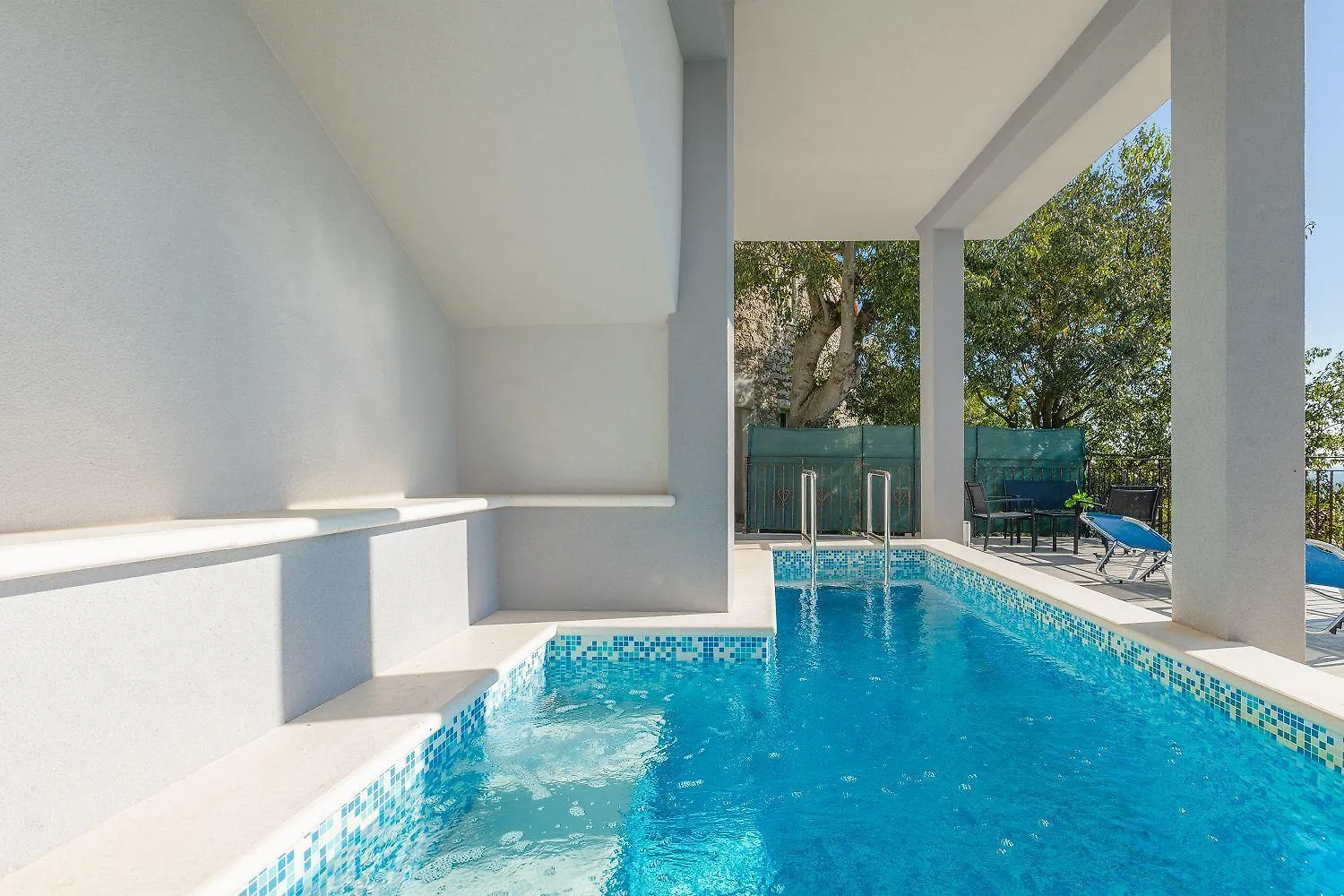 Beeindruckendes Apartment Mit Panoramablick, Pool, Privatparkplatz, Grill