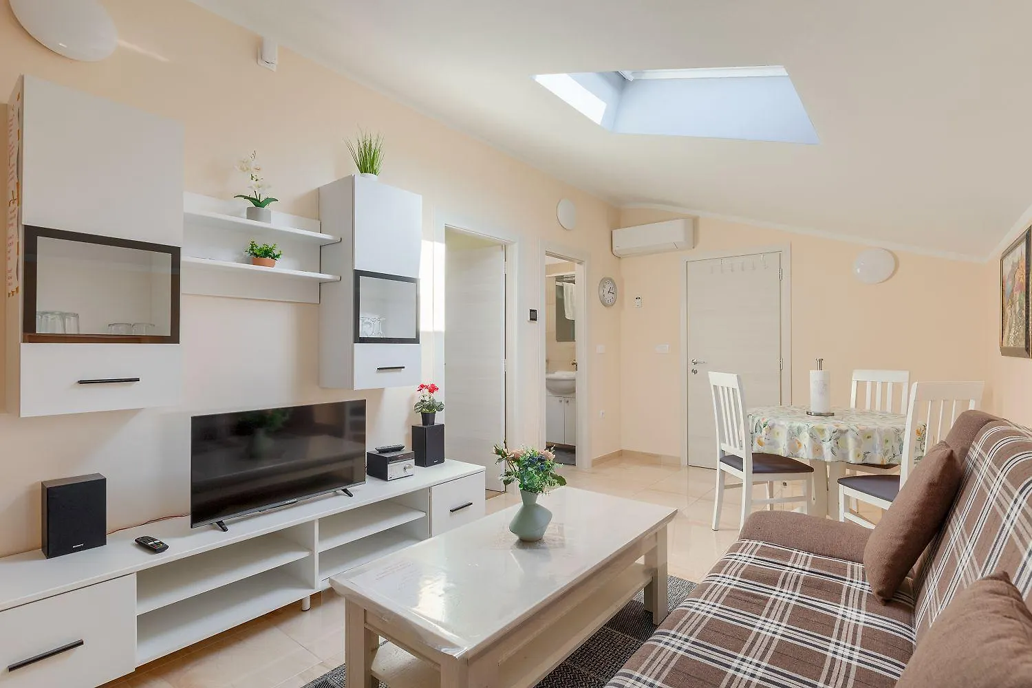 Beeindruckendes Apartment Mit Panoramablick, Pool, Privatparkplatz, Grill 0*, Pazin