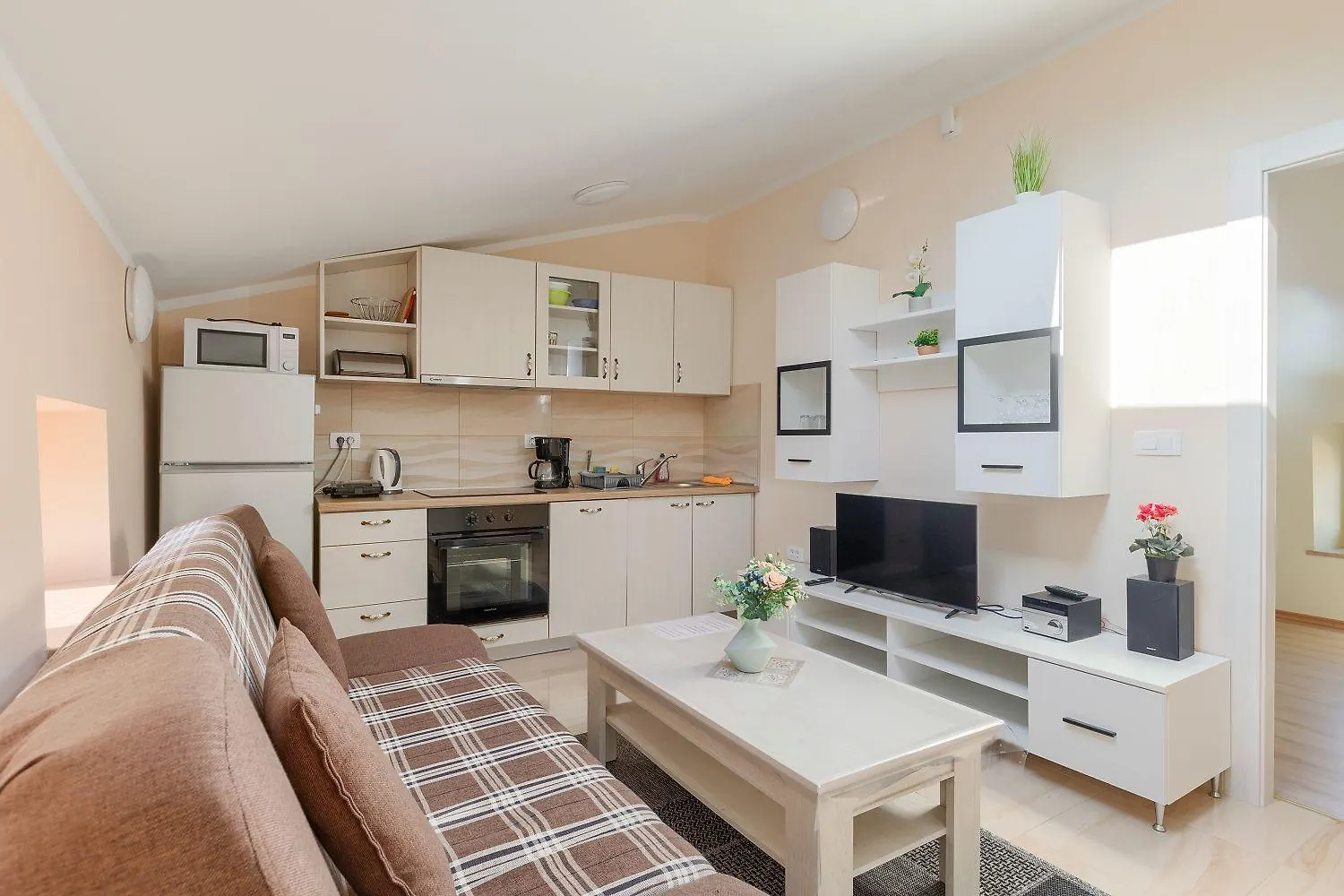 Beeindruckendes Apartment Mit Panoramablick, Pool, Privatparkplatz, Grill